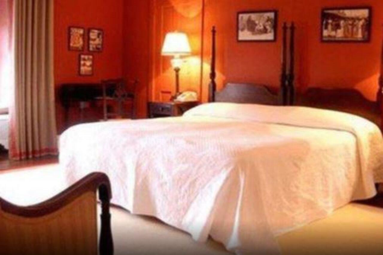 Bed and Breakfast The College Club Of Boston Zimmer foto